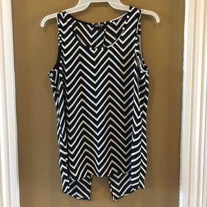 chevron black and white tank top